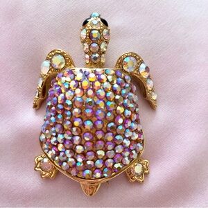sparkly aurora borealis Sea Turtle brooch Suzanne Bjontegard vintage 1990